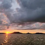 Sunset - Lakeside Апарт-отель Фоньод