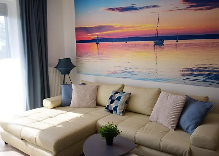 Sunset - Lakeside Hotel apartamentowy 4*